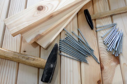 Top Differences Between Softwood and hardwood lumber: Installation