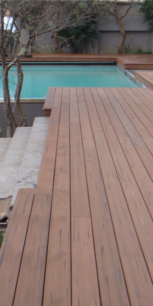 How long does composite decking last