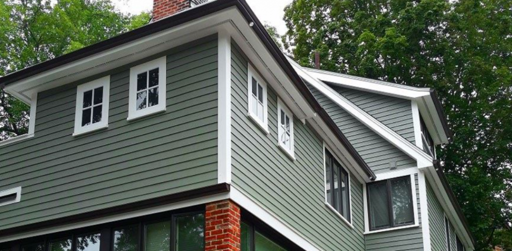 Choosing Your Siding for Winter