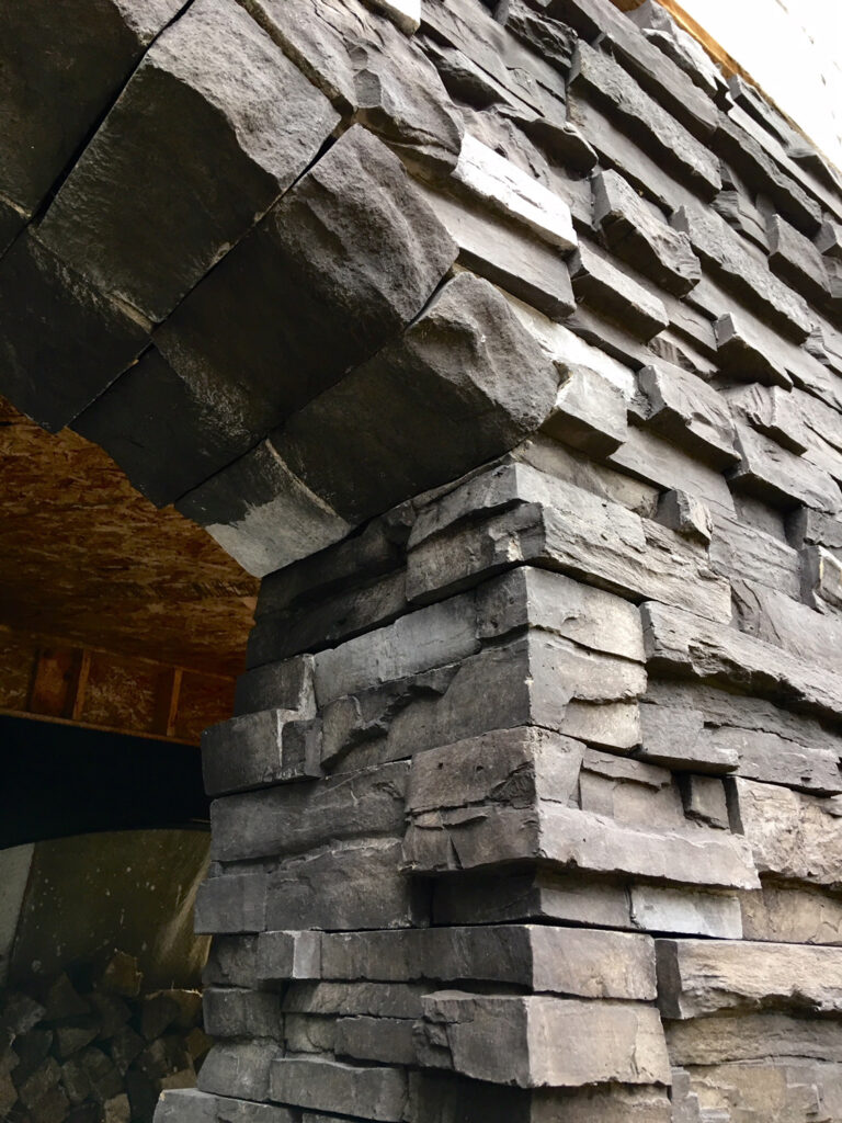 Why Use Stone Veneers During Winters